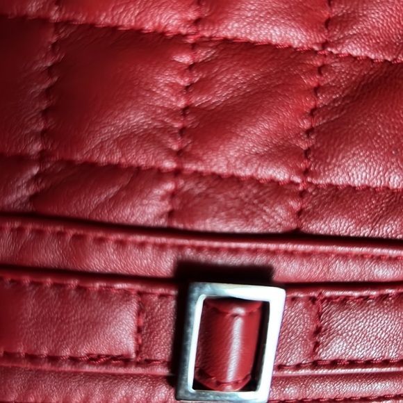 Red real leather size S jacket.As new.2 front pockets.Great for indoor and out. - Picture 6 of 6